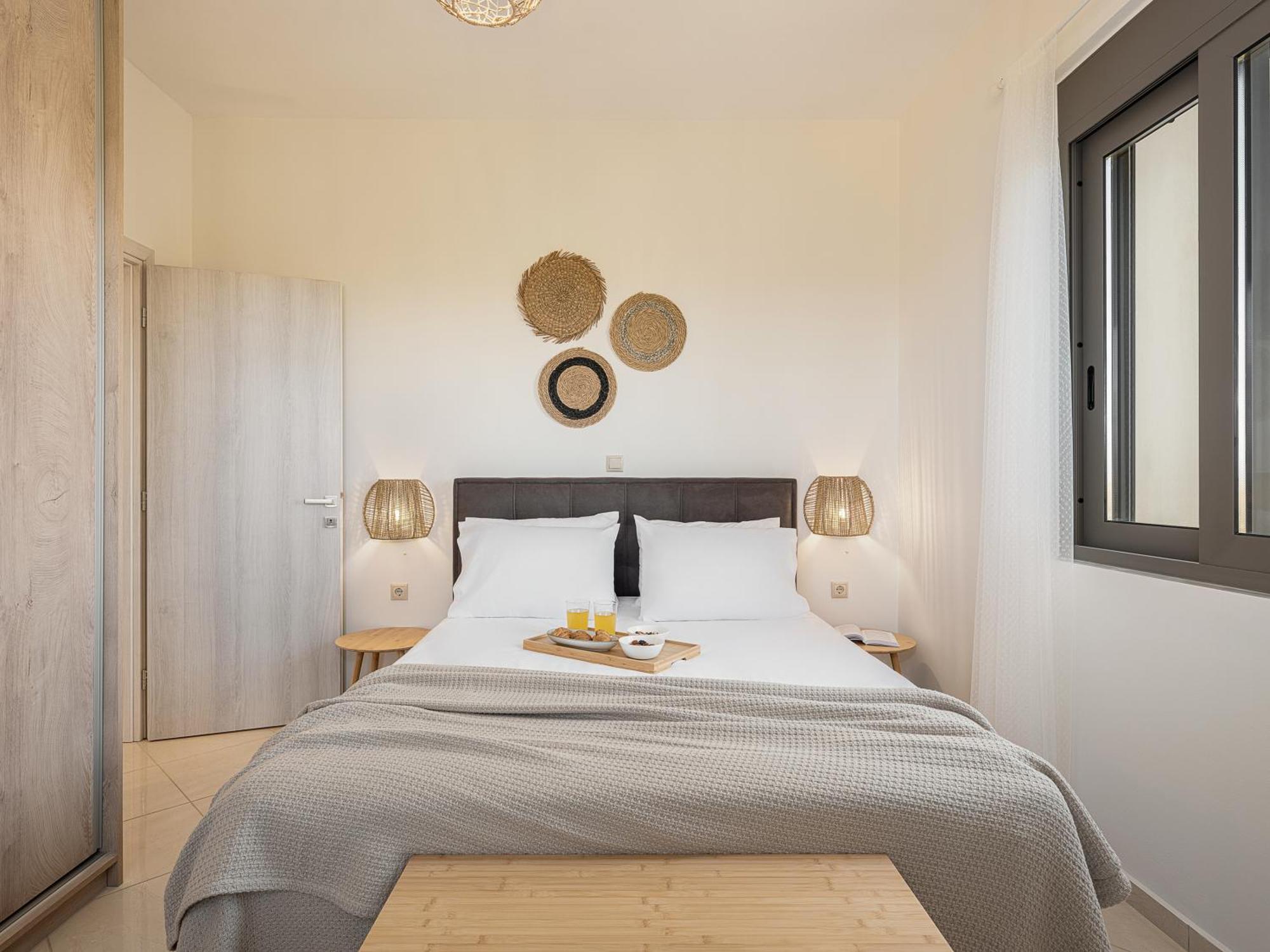 Sol Luxury Apartment - Close To The Beach With A Private Mini Pool Ханья Экстерьер фото